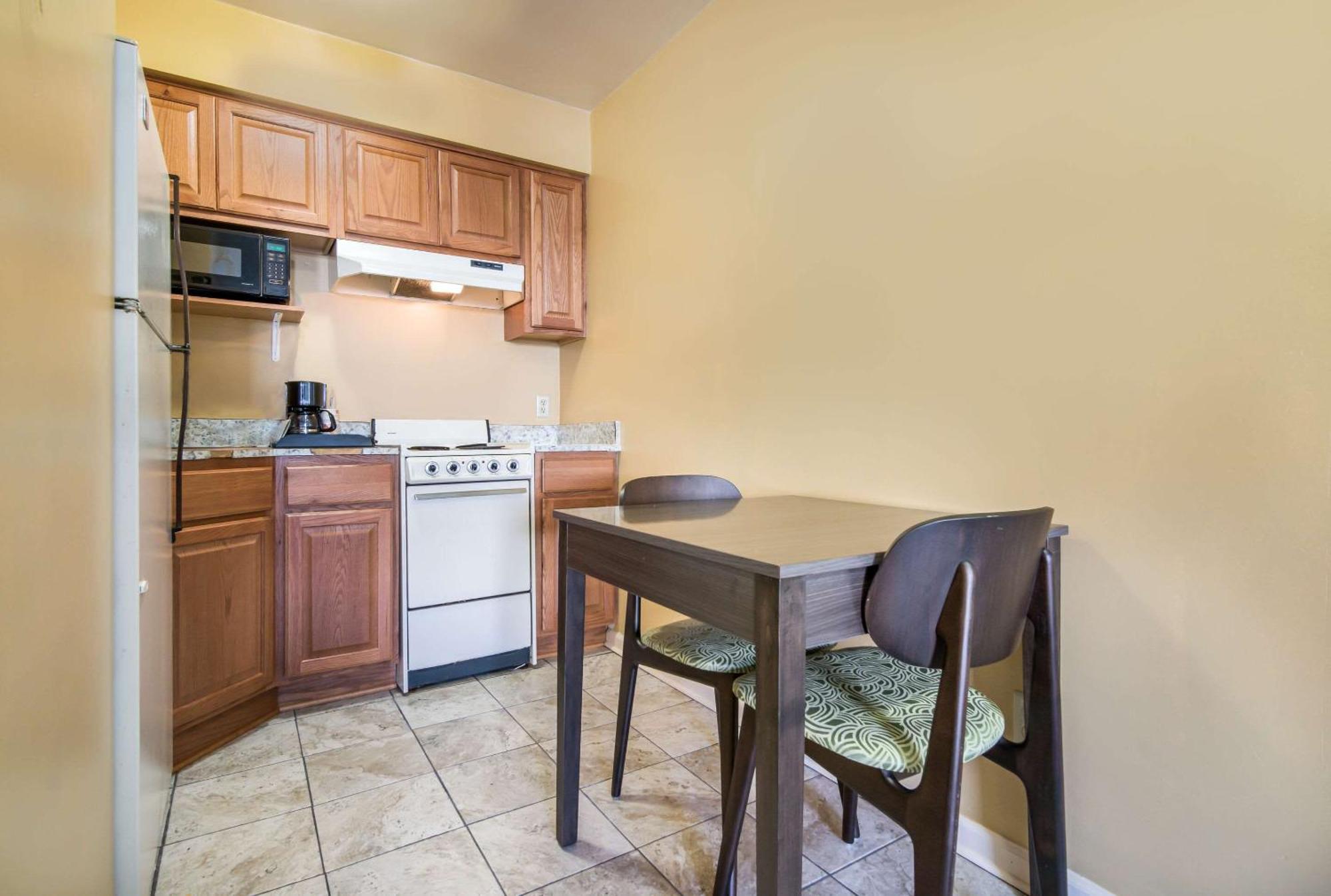 Quality Inn Little Creek Virginia Beach Bagian luar foto
