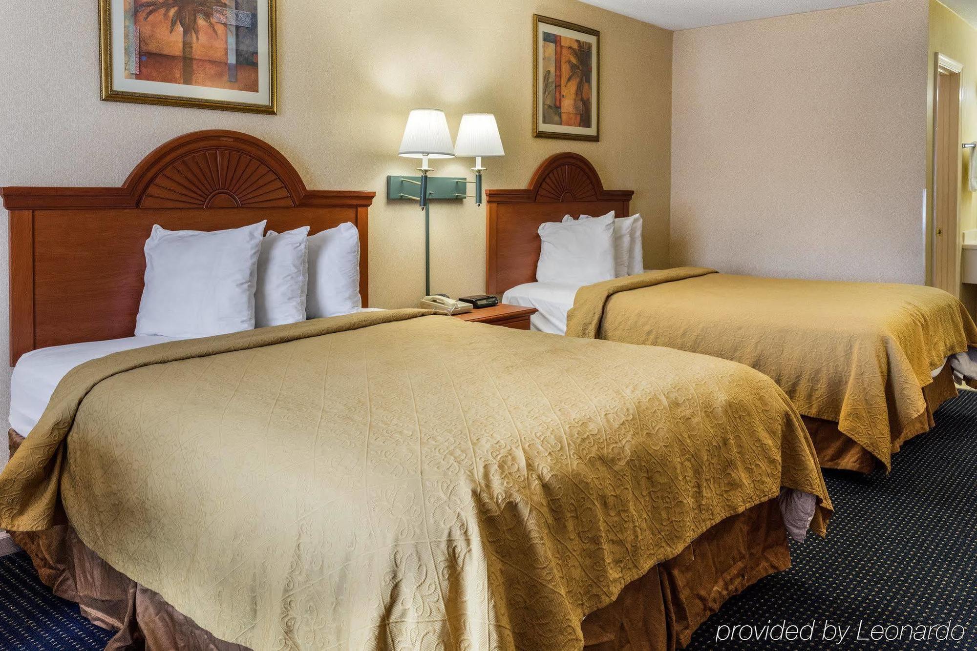 Quality Inn Little Creek Virginia Beach Bagian luar foto